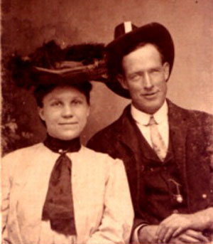 General Monroe & Carrie Edna (Hobbs) Cross