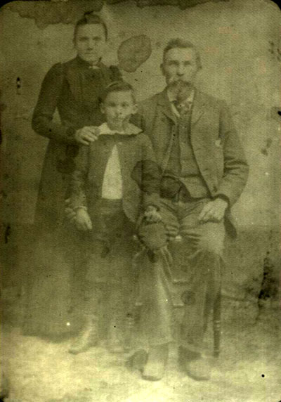 John B. & Sarah (Culpepper) Mauldin & son Mark