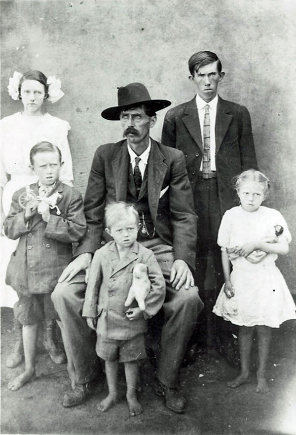 Daniel Elias Leslie Culpepper family