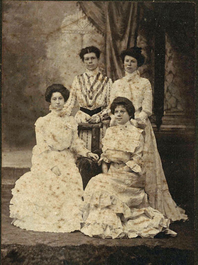 Daughters of William A. Jeter